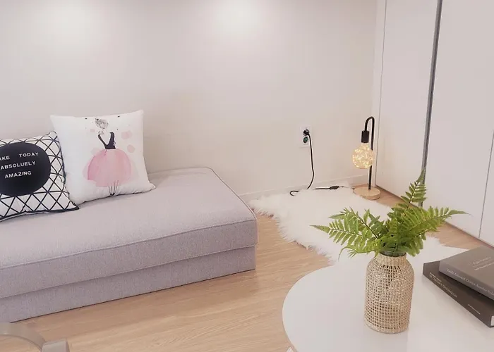 Apartment 서울의 야경을 품은