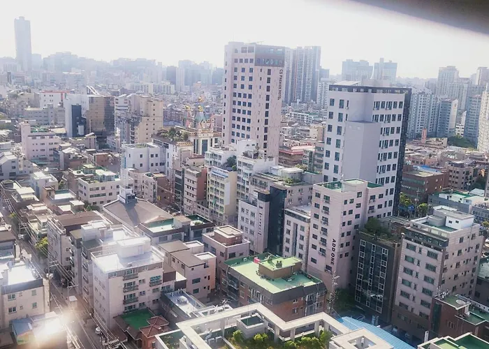 Apartment 서울의 야경을 품은